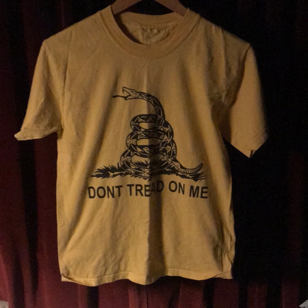 Yellow Don’t Tread on Me T-shirt